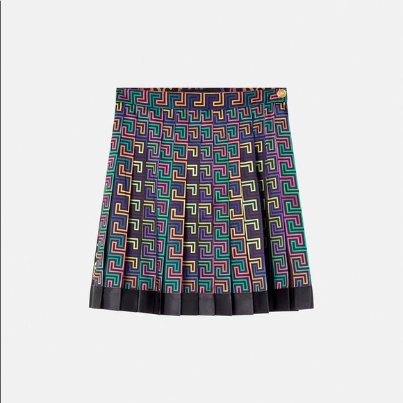 Versace Skirt Size 42 NEVER WORN